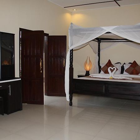 The Catur Villa Seminyak  Exterior photo