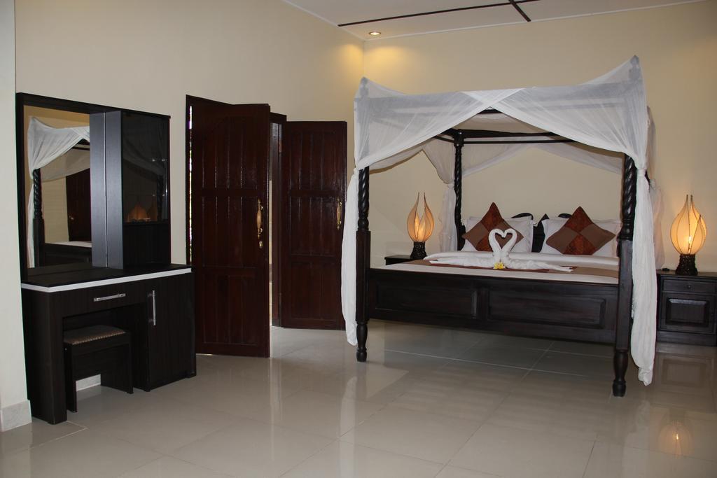The Catur Villa Seminyak  Exterior photo