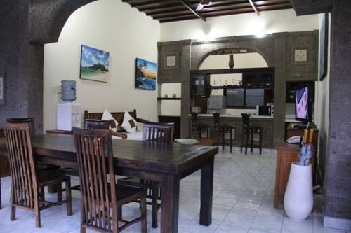 The Catur Villa Seminyak  Exterior photo
